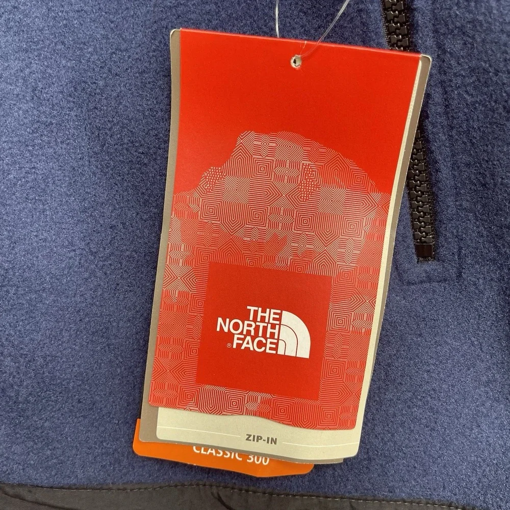 North Face Retro Denali DTM Jacket Mens Medium Tnf Blue Hiking Zip Up Fleece NWT